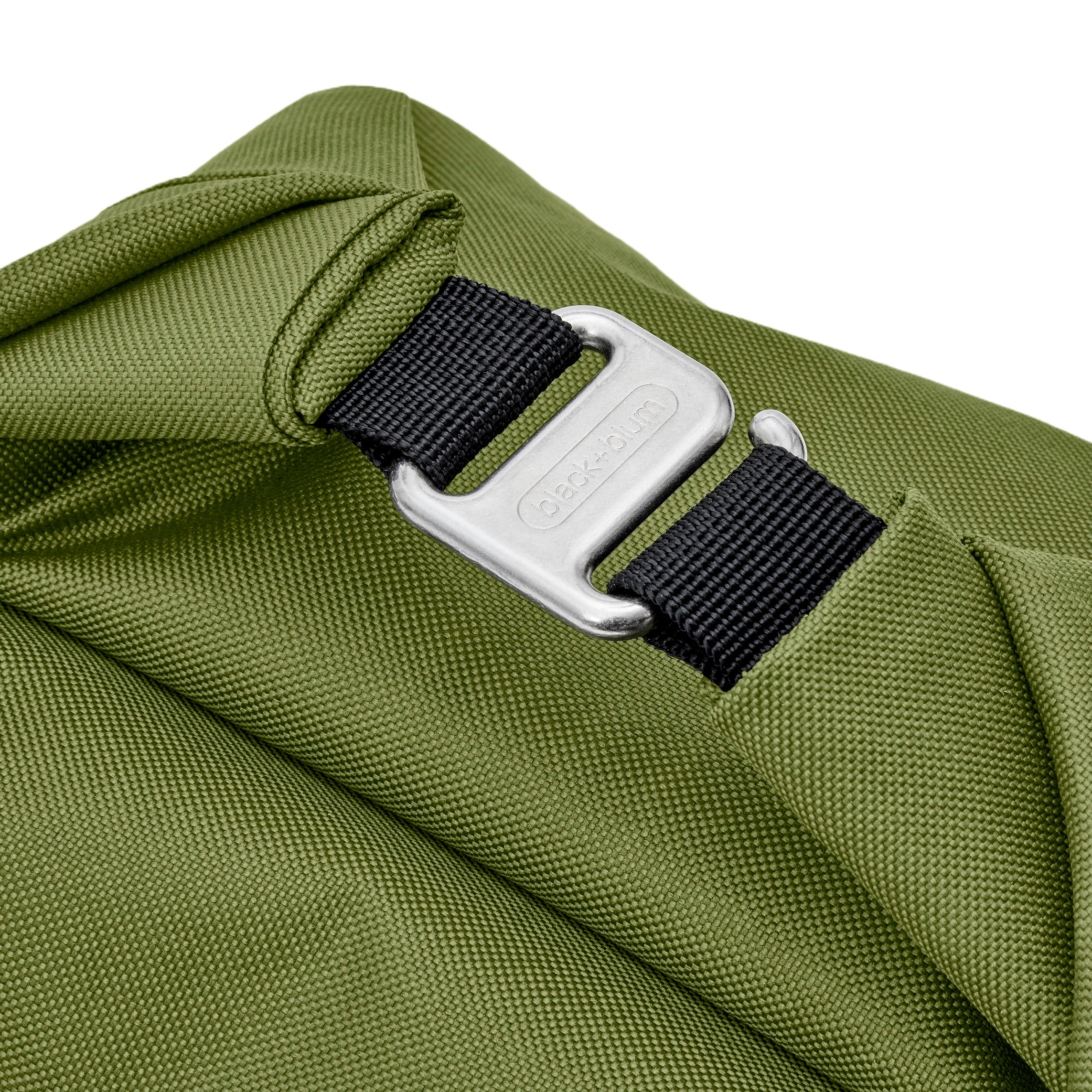 3_Blackandblum_lunchbag_moss_detail.jpg