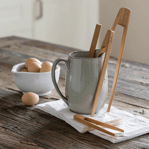 All-Tongs-lifestyle-bambu_576x576_50100d23-a583-41aa-8572-9e6717774e3f.jpg