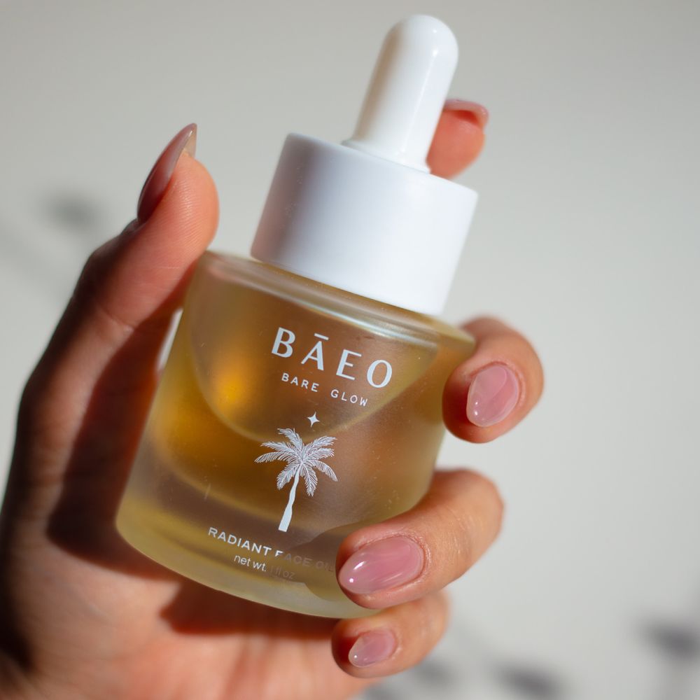 BAEO_BareGlow_Lifestyle_4.jpg