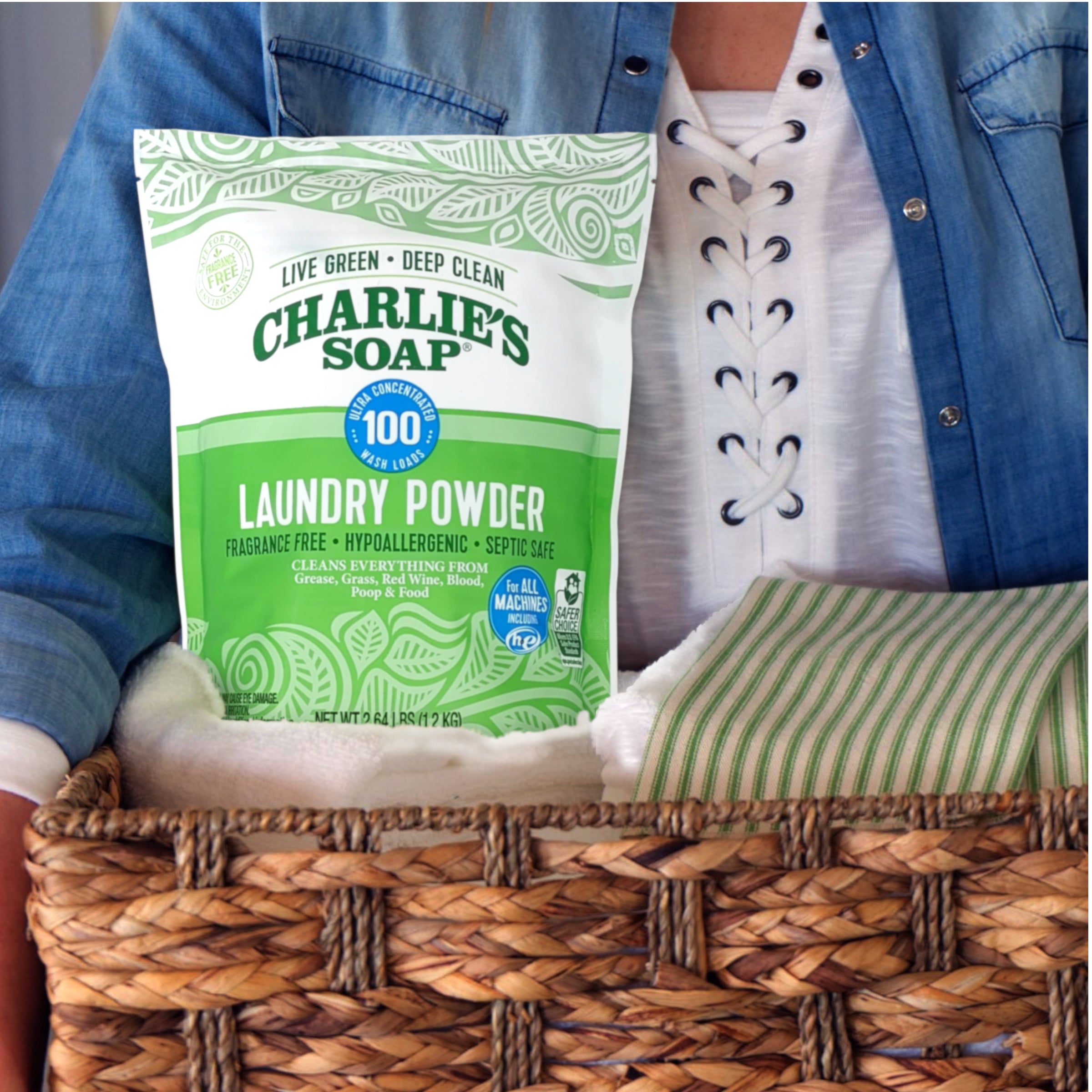 CharliesSoap_LaundryPowder_Lifestyle.jpg