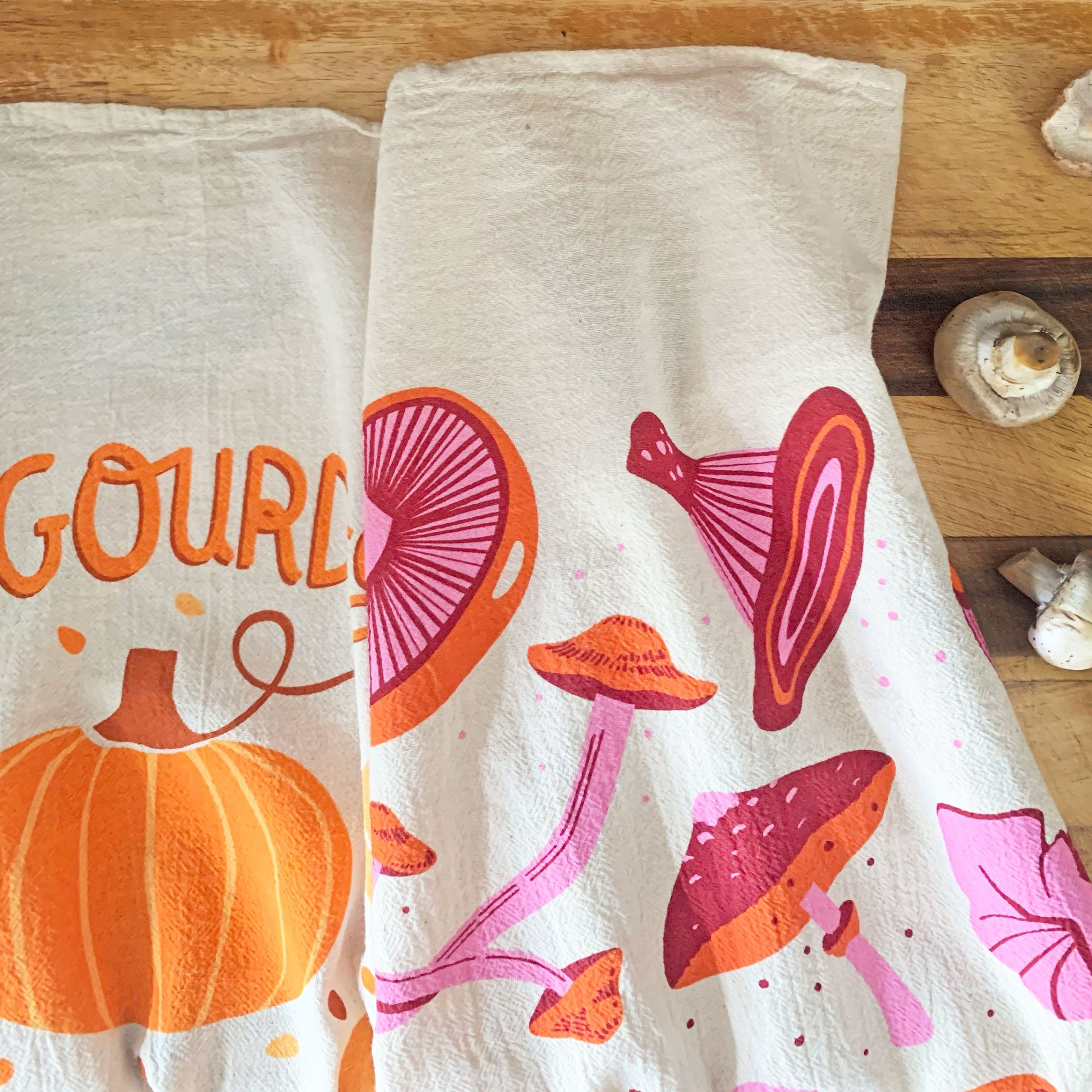 DishTowelSet2_FallFeast_lifestyle2.jpg