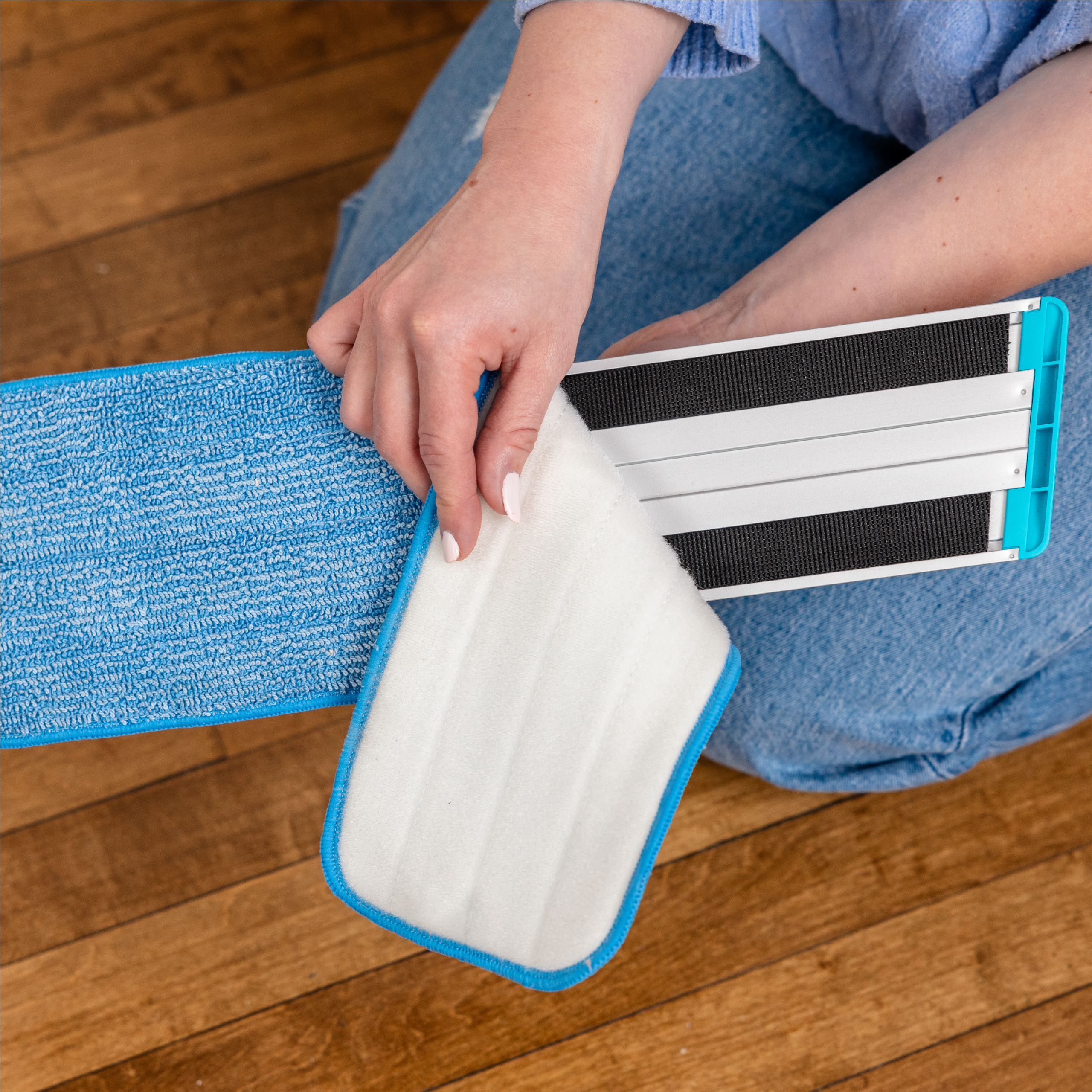 E-Cloth_Easy-Click-Mop_Lifestyle_5.png