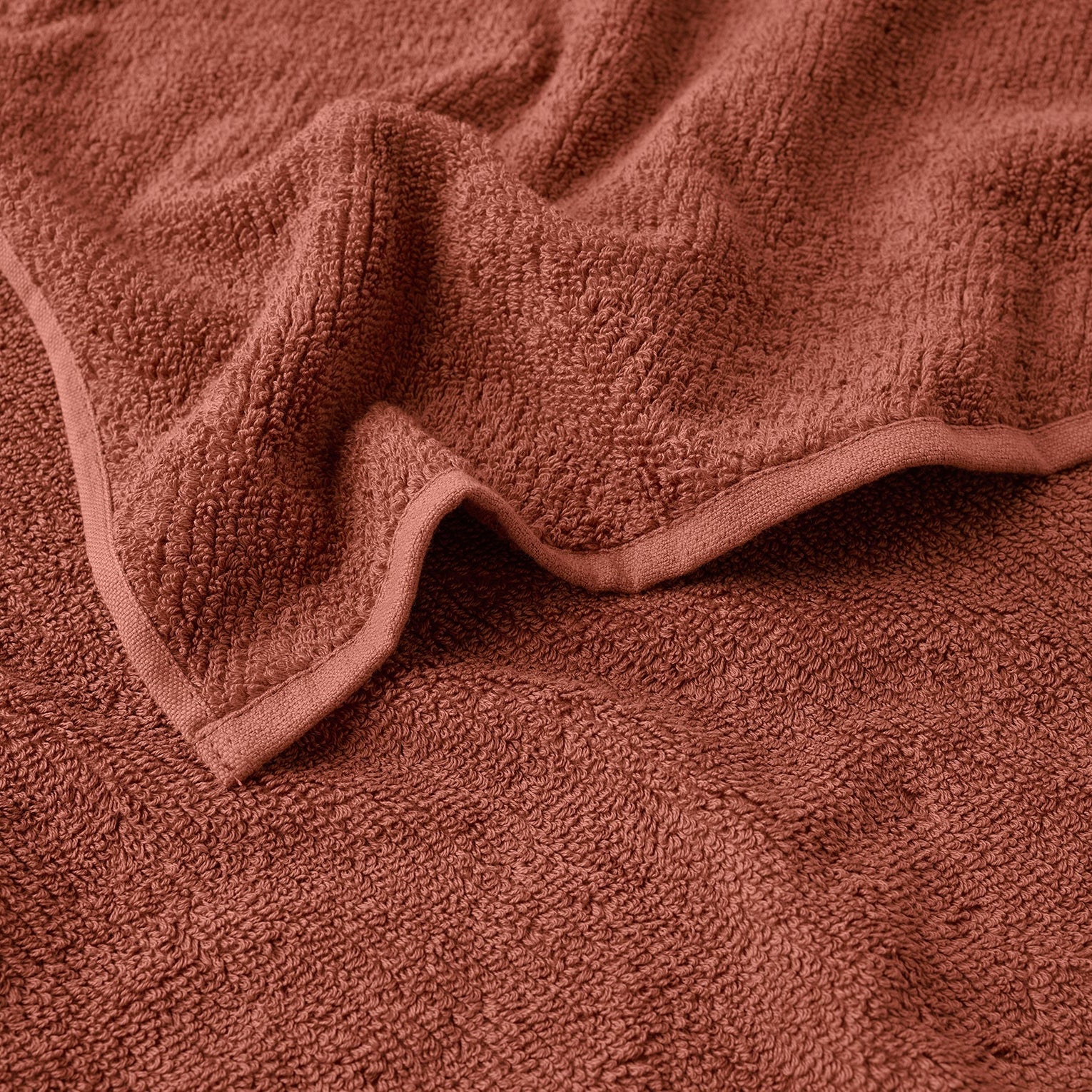 FA24_AirWeightOrganic_BathSheet_Sedona_B_2963.jpg