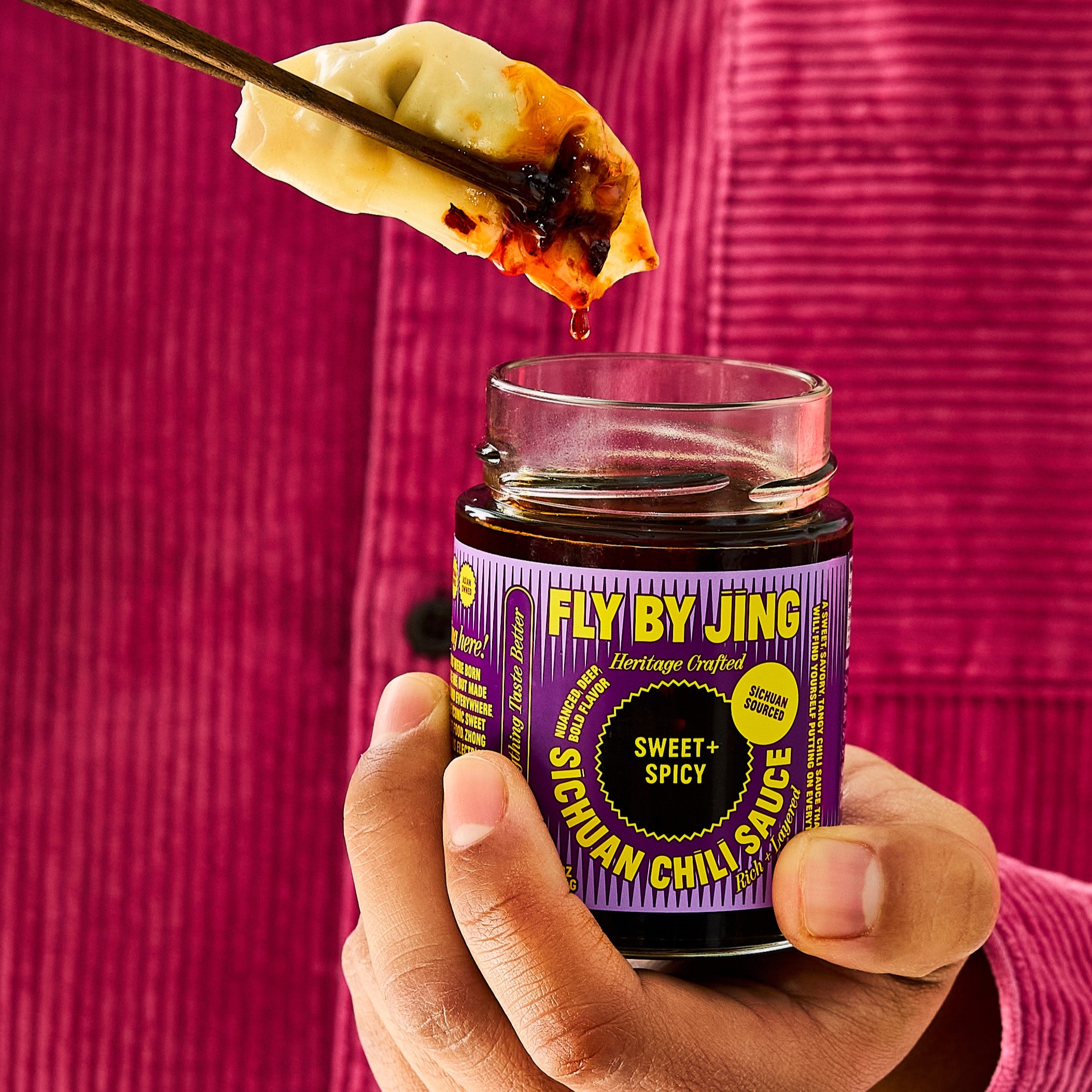 FlyByJing_Sweet_SpicySichuanChiliSauce_Lifestyle1.jpg