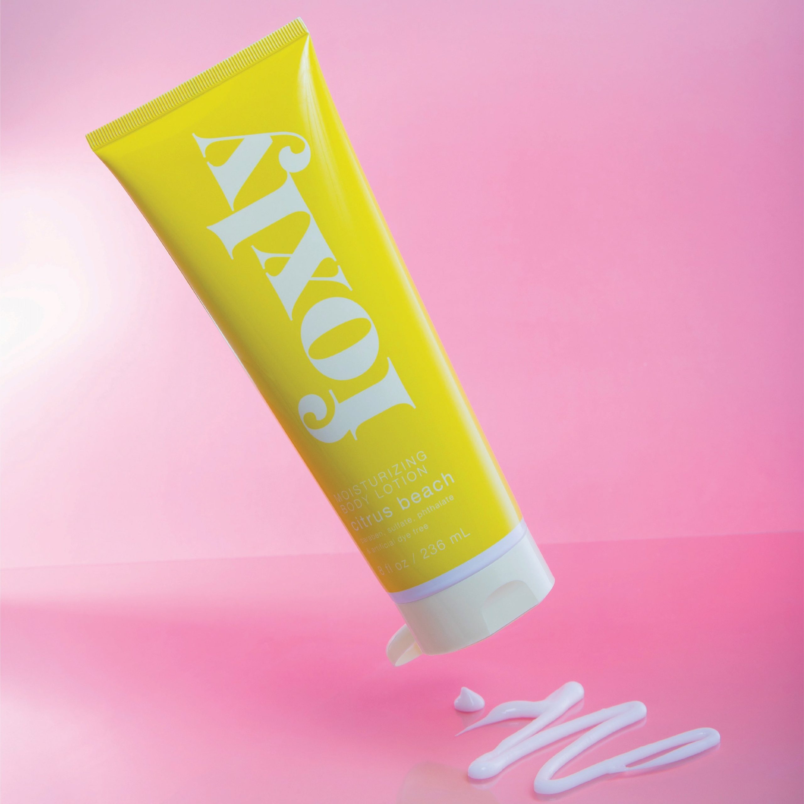 Foxly_BodyLotion_CitrusBeach_Lifestyle.jpg