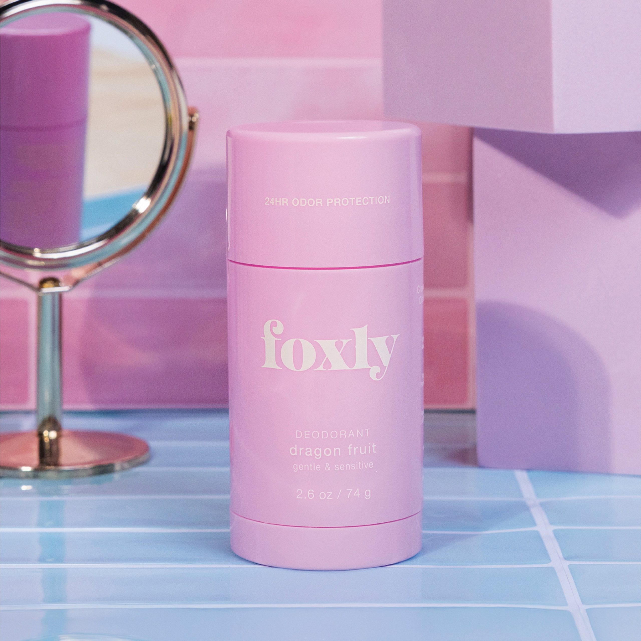 Foxly_Deodorant_DragonFruit_Lifestyle.jpg