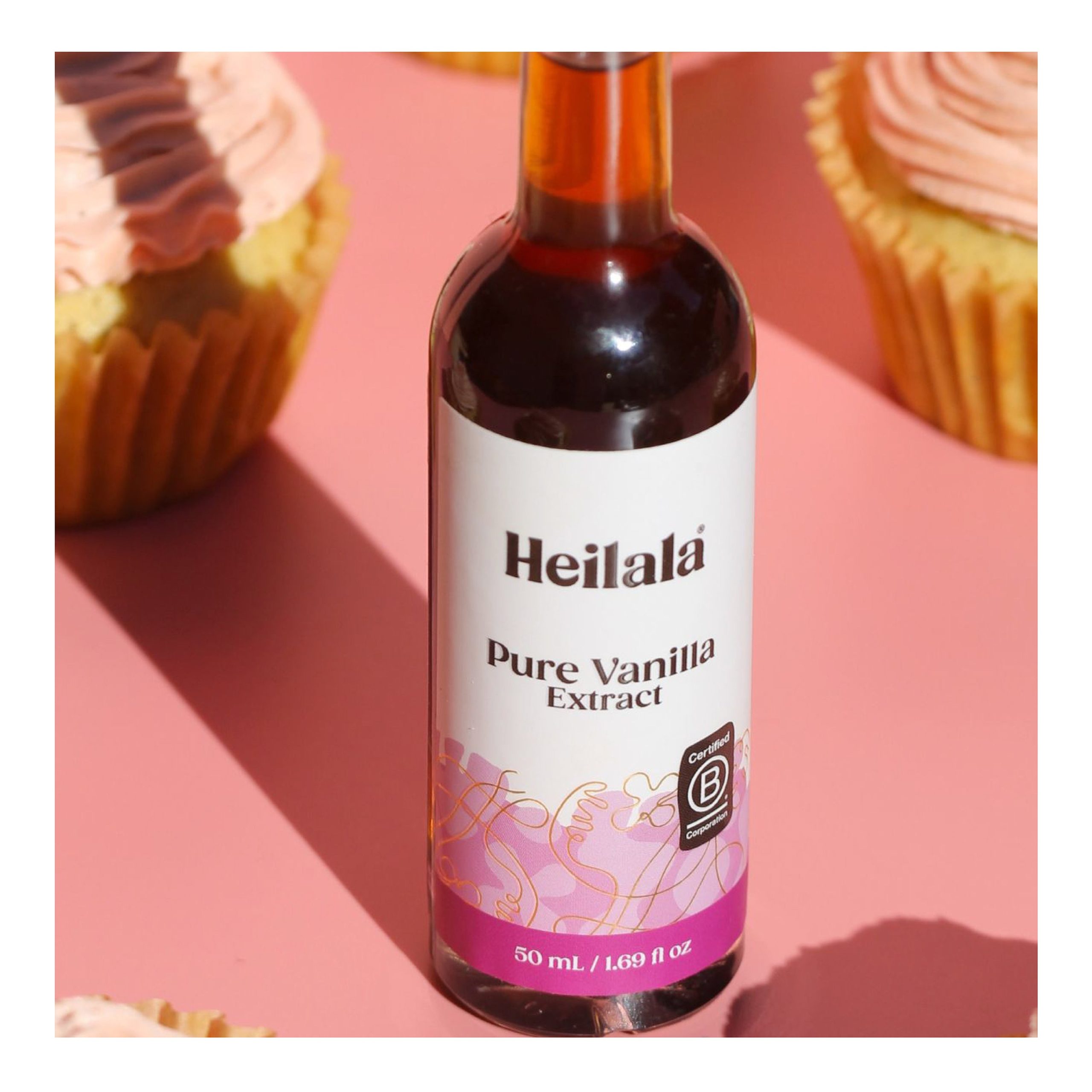 Heilala_VanillaExtract_Lifestyle_2.jpg
