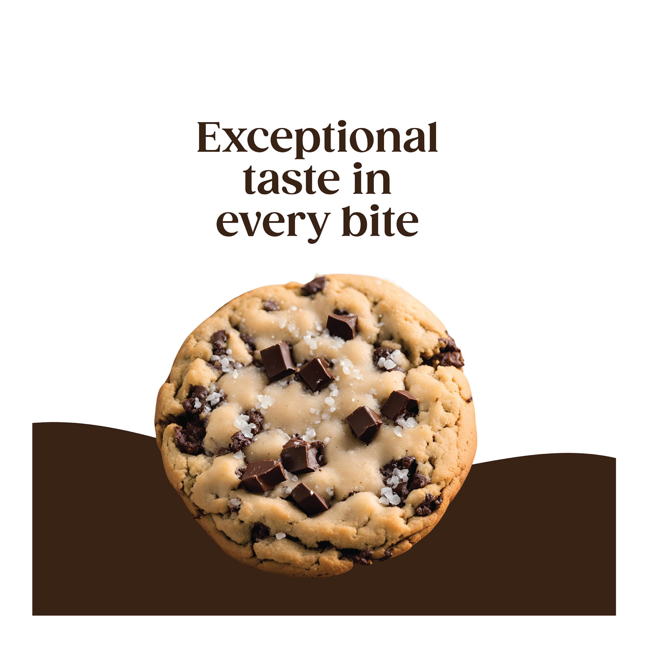 Heilala_VanillaExtract_Lifestyle_4.jpg