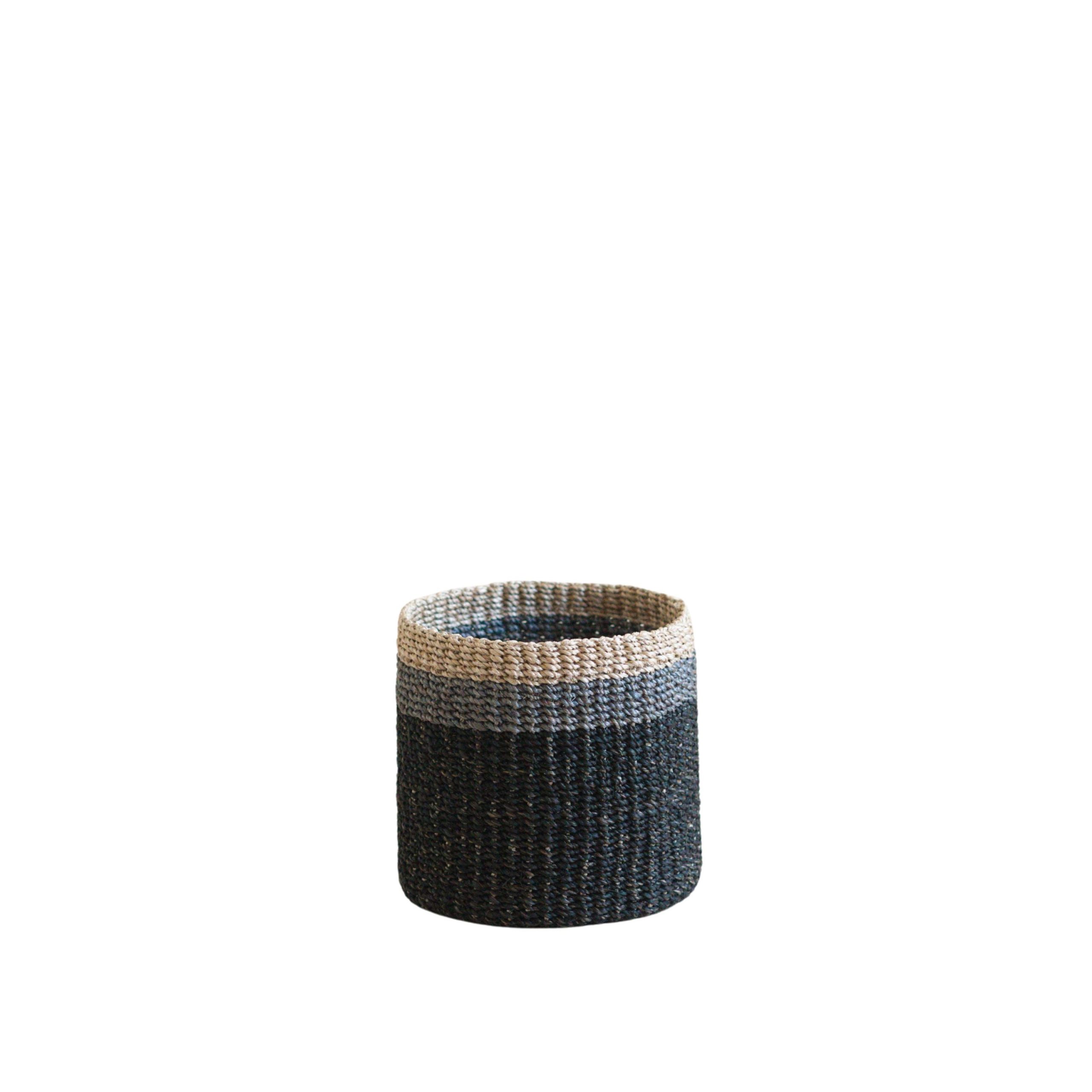 LIKHA_80005_Abaca-Cylinder-Tabletop-Basket_Black.jpg