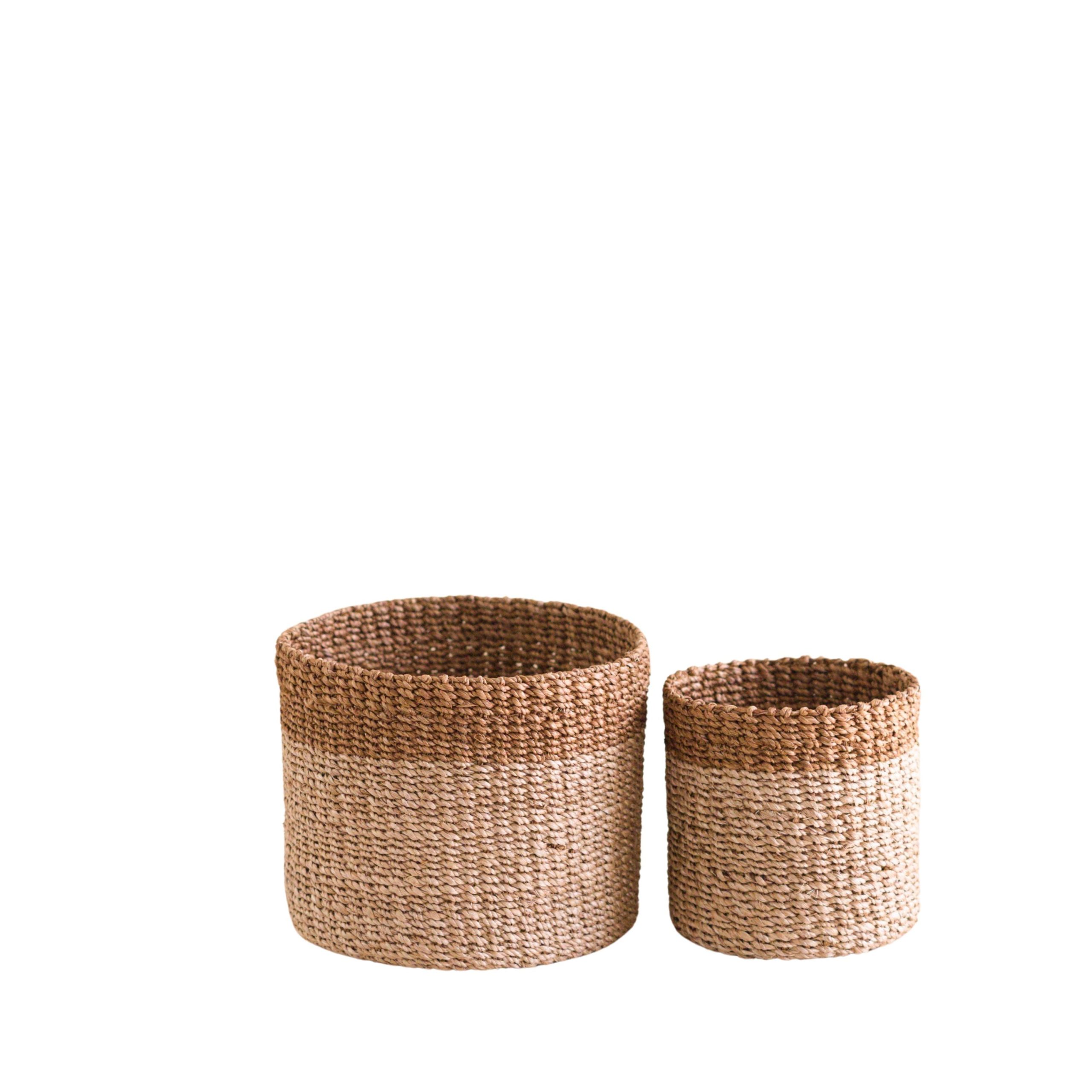 LIKHA_80014_Abaca-Cylinder-TabletopBaskets-s2_Brown.jpg