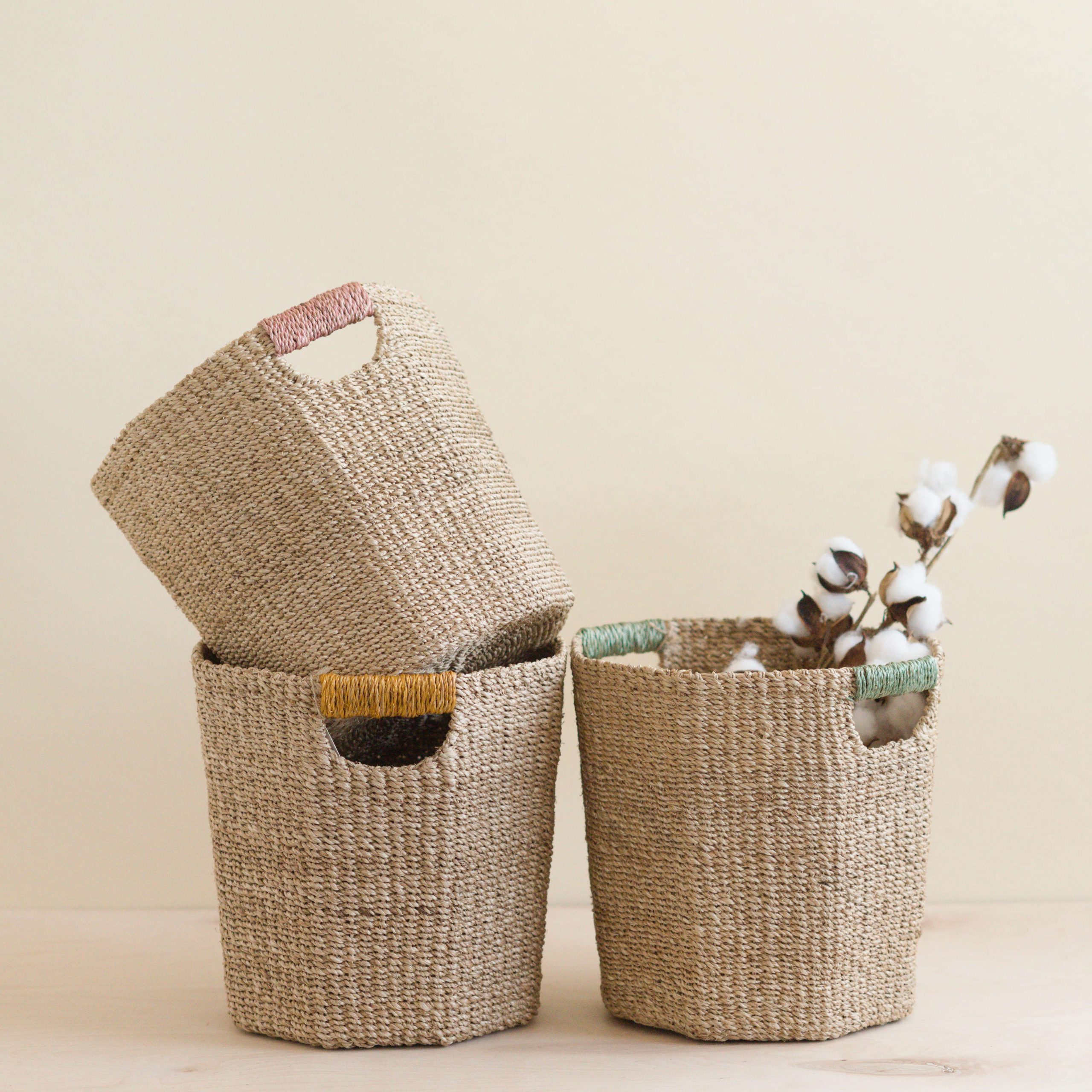 LIKHA_80023_Abaca-Octagon-Basket_Dusty-Rose-5.jpg