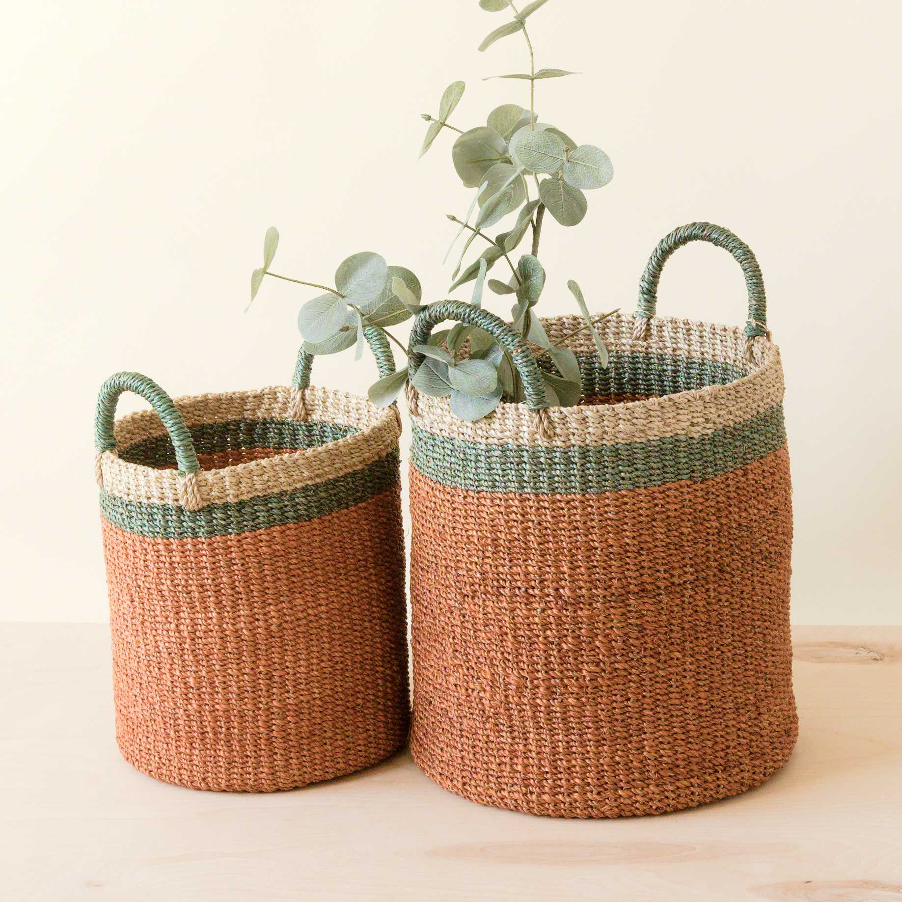 LIKHA_80047_Abaca-Cylinder-Baskets-s2_Coral-2.jpg