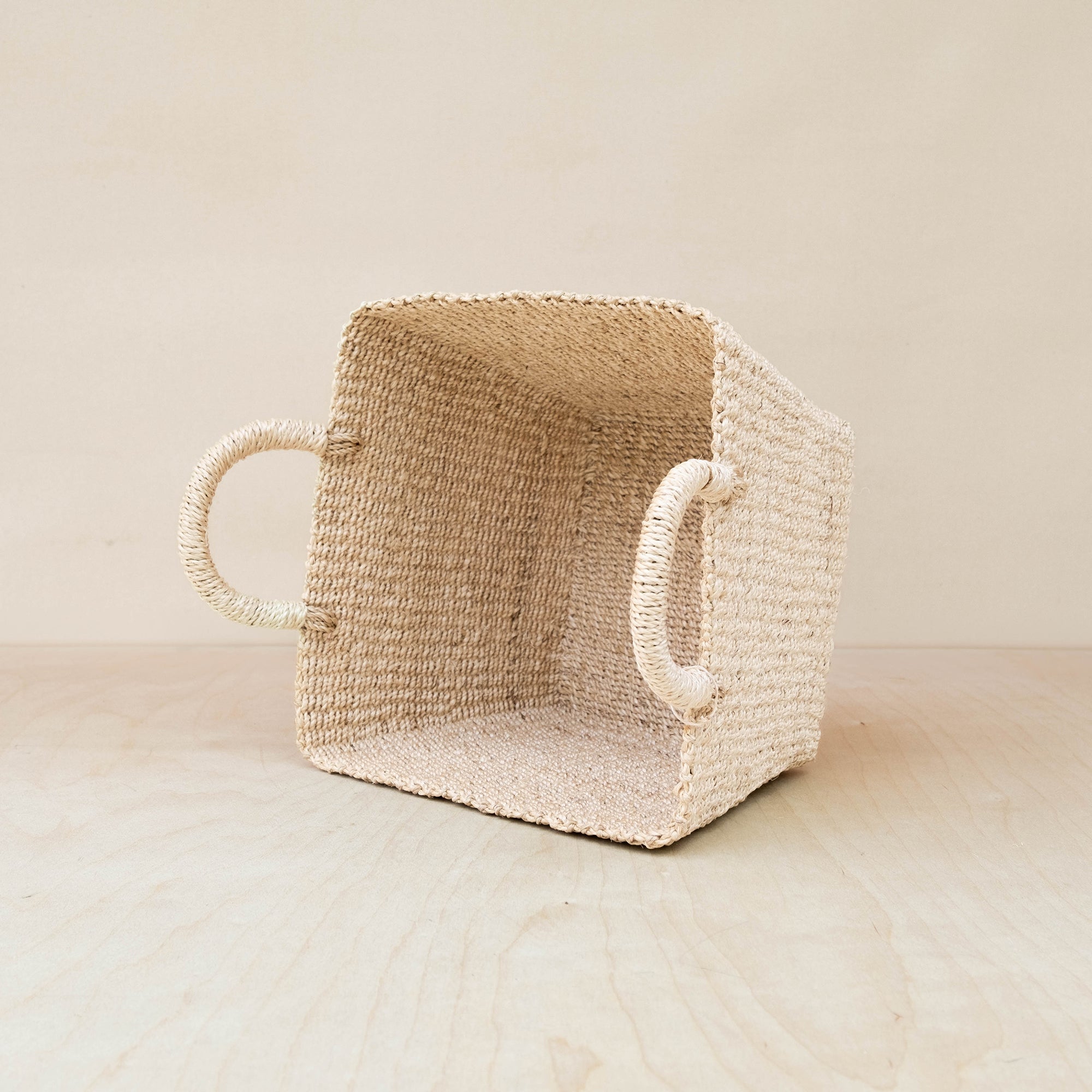 LIKHA_80112_Abaca-Tapered-Square-Tabletop-Basket-5.jpg