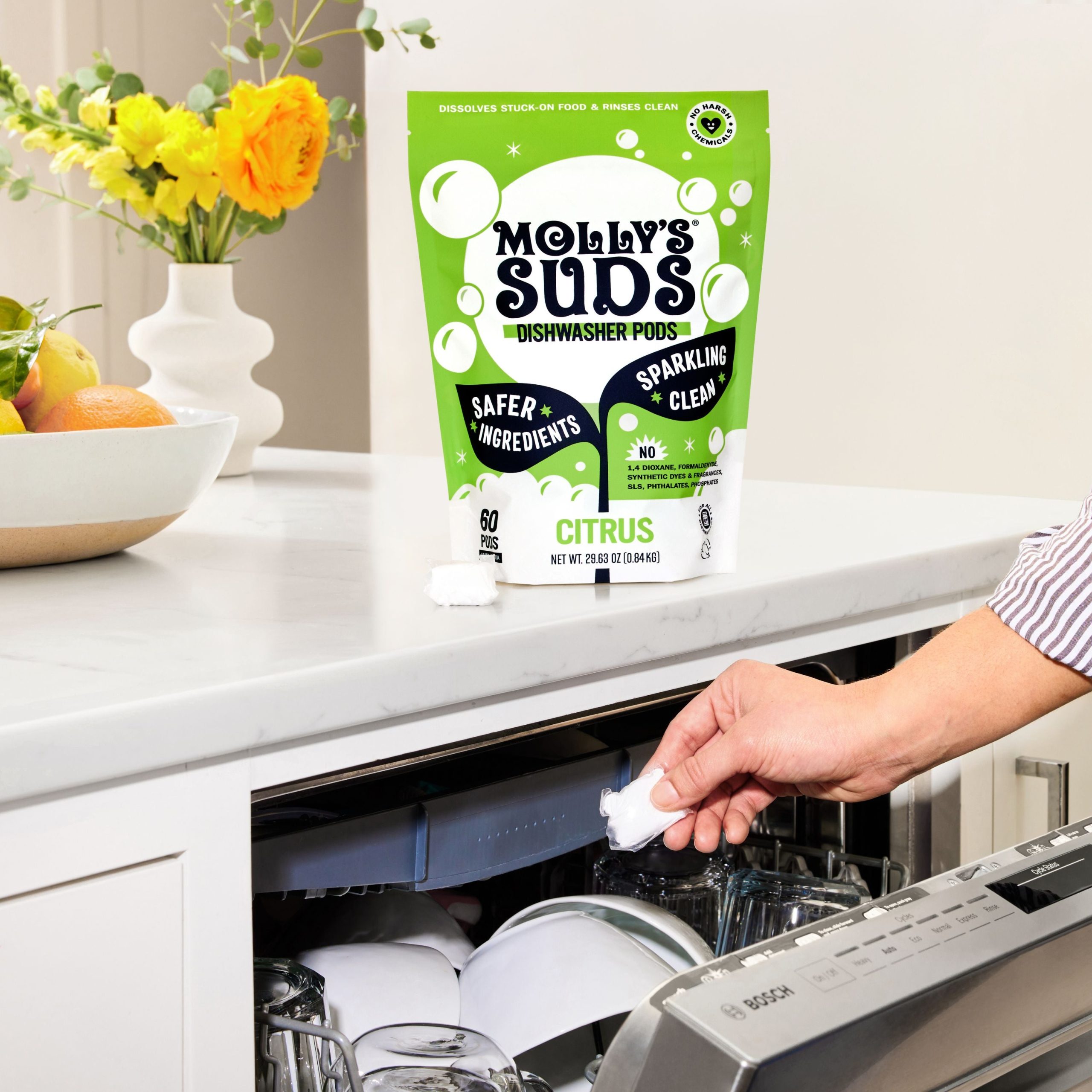 Molly_sSuds_DishPods_Citrus_Lifestyle1.jpg
