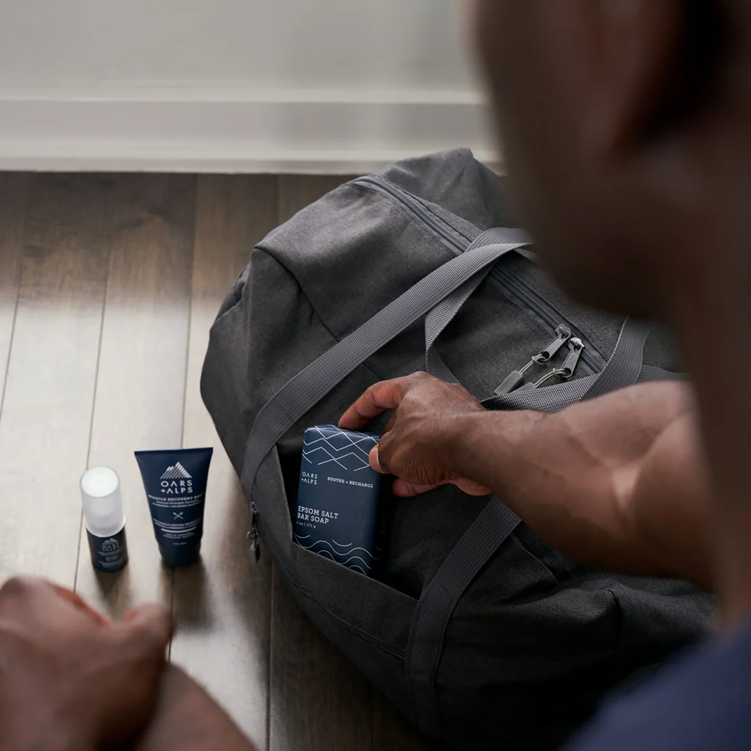 OarsAlps_EpsomSaltBarSoap_lifestyle_6.jpg