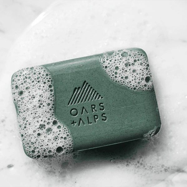 OarsAlps_PeppermintCharcoalBarSoap_lifestyle_5.jpg