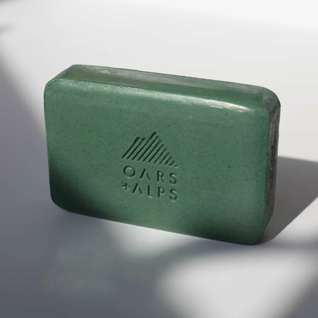 OarsAlps_PeppermintCharcoalBarSoap_lifestyle_8.jpg
