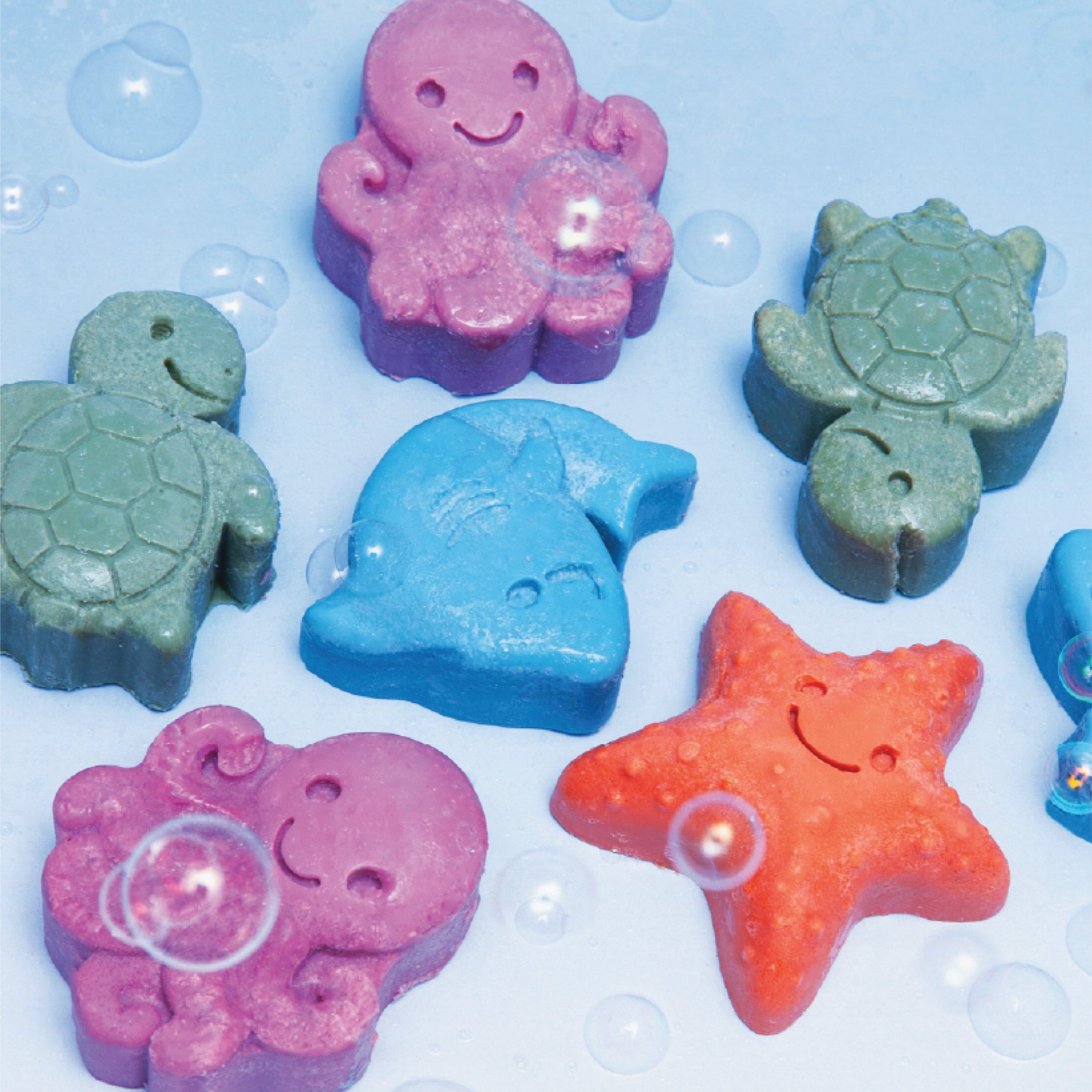 Pacha_Kids_SudsyPals_CleansingBars_Lifestyle_2.jpg