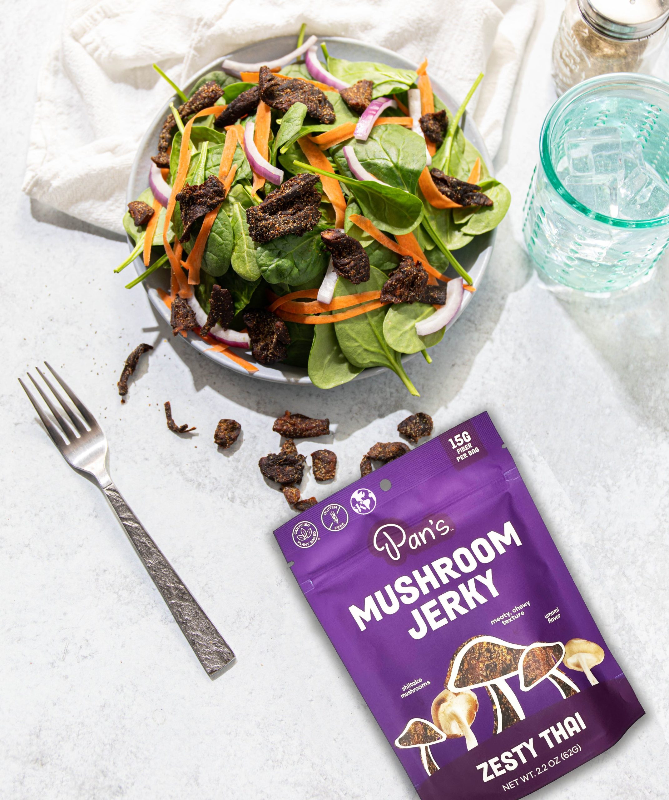 Pan_s_MushroomJerky_ZestyThai_LifestyleSalad.jpg