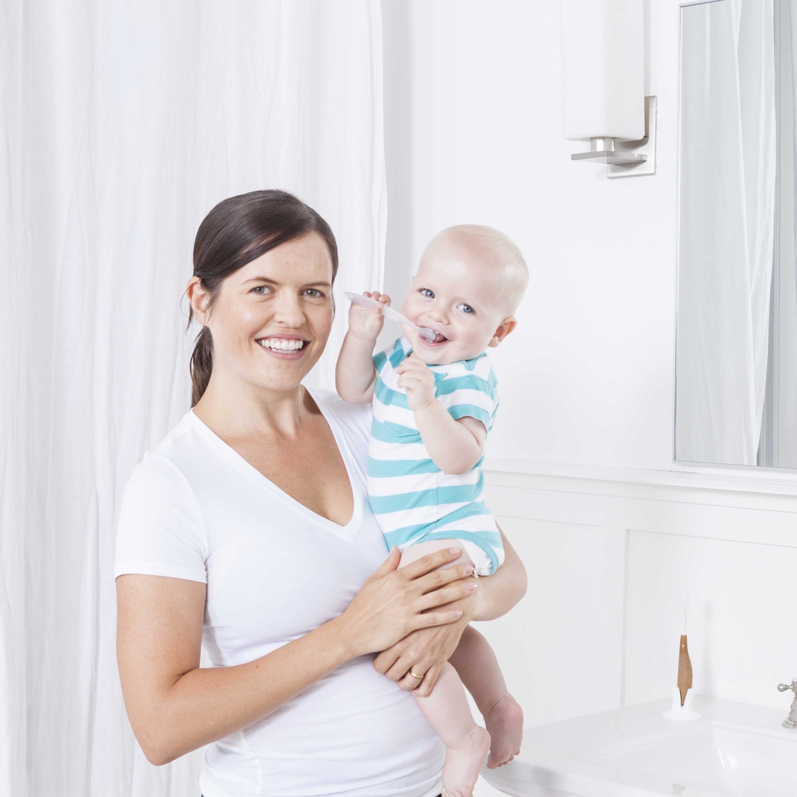 RADIUS_PureBrush_Lifestyle4.jpg