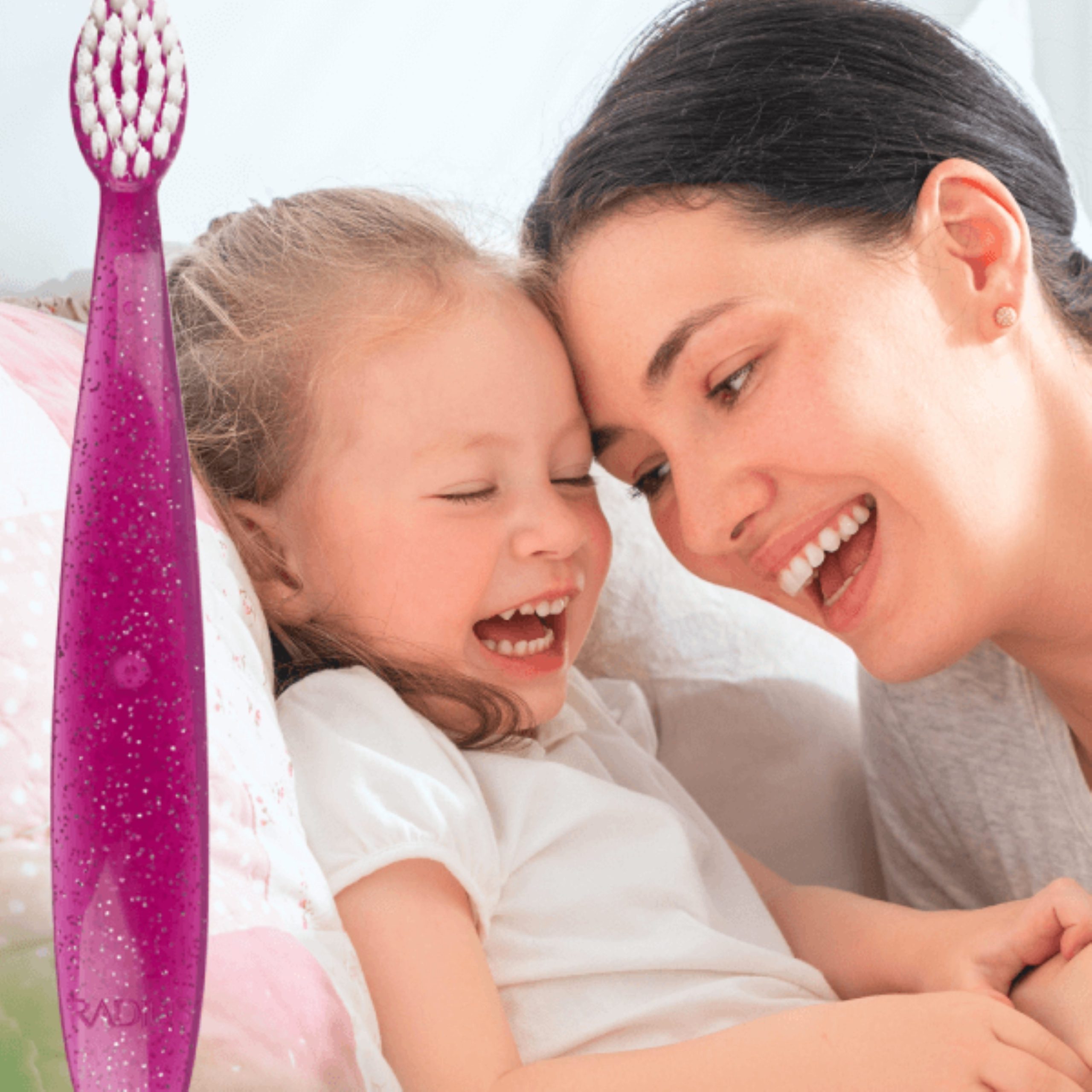 RADIUS_TotzToothbrush18mo__Lifestyle1.jpg