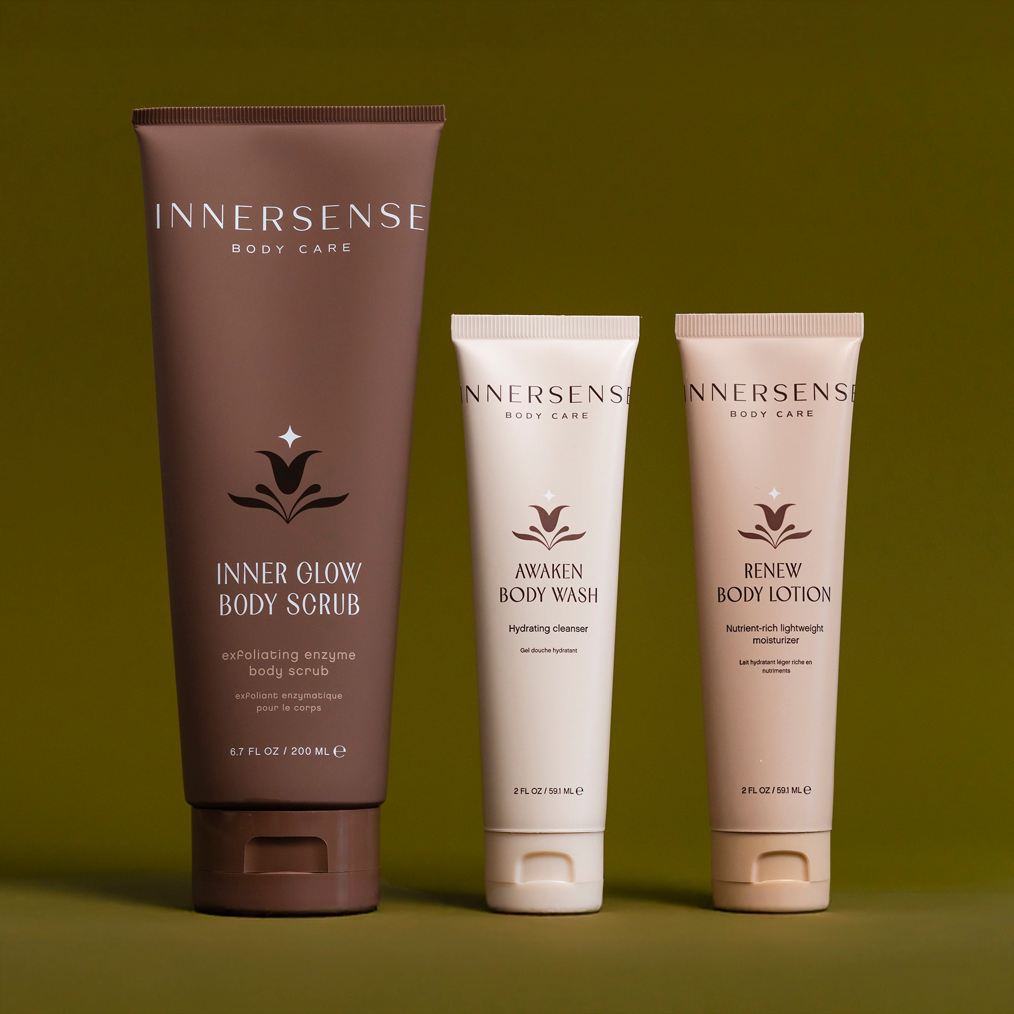 RadiantSkinCeremony_HOLIDAYSETS_PHOTO_Lifestyle_SEPT25_03_2000x2000_300DPI.jpg