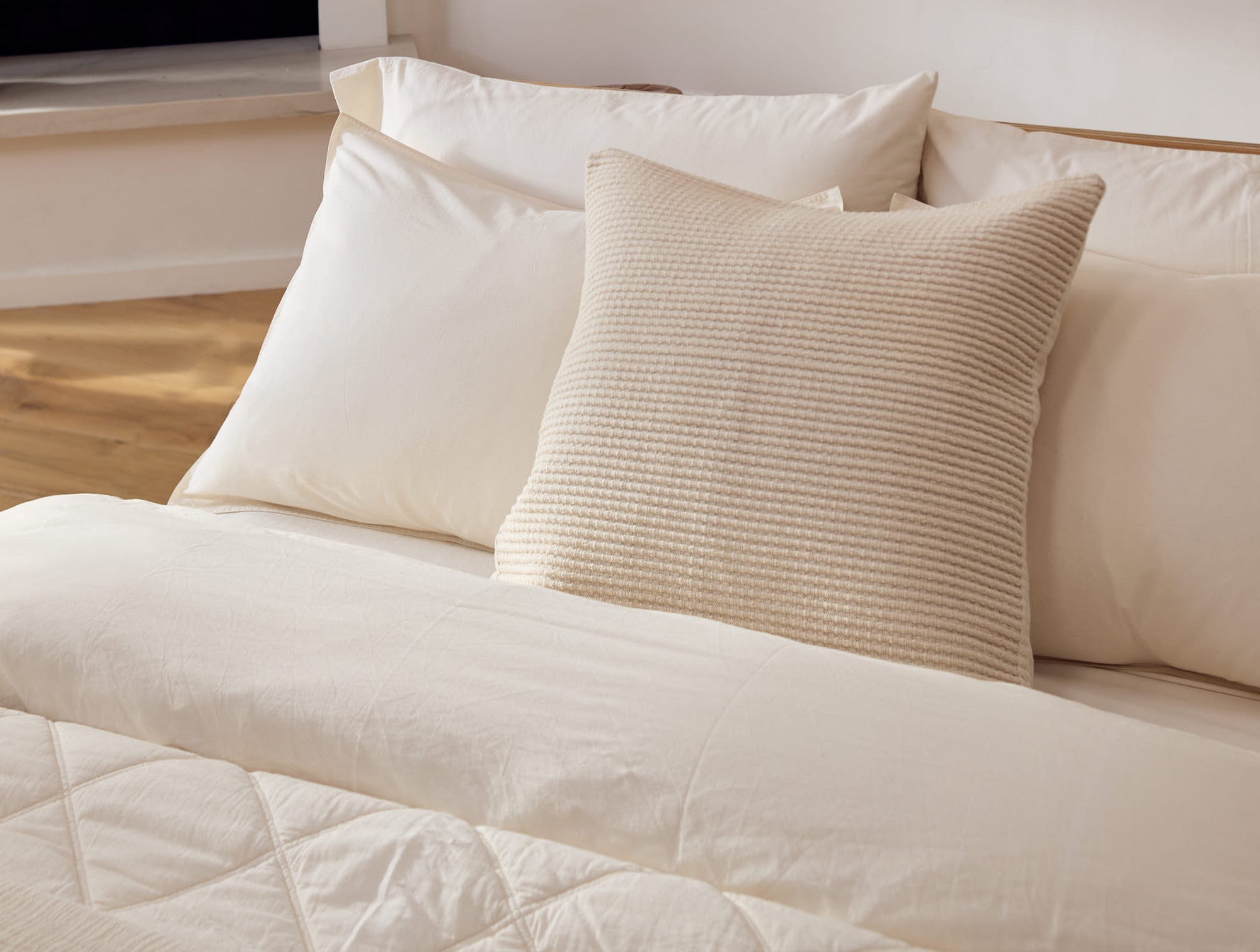 SP24_OrganicCrinkledPercale_DuvetCover_Undyed_C_1759.jpg