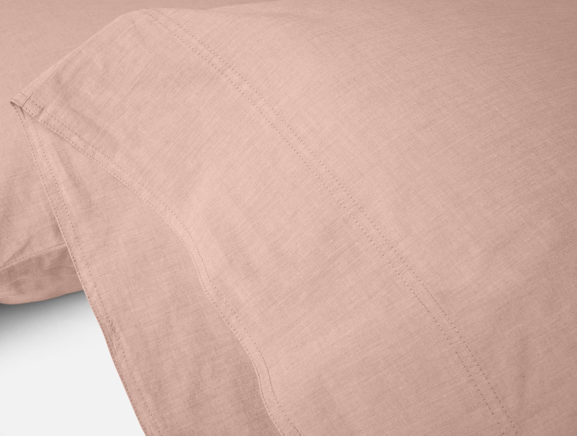 SP25_OrganicCrinkledPercale_Pillowcase_Setof2_PralineChambray_4020_2c8fb6c2-8dd0-49f0-91a1-eab0a29ceddb.jpg
