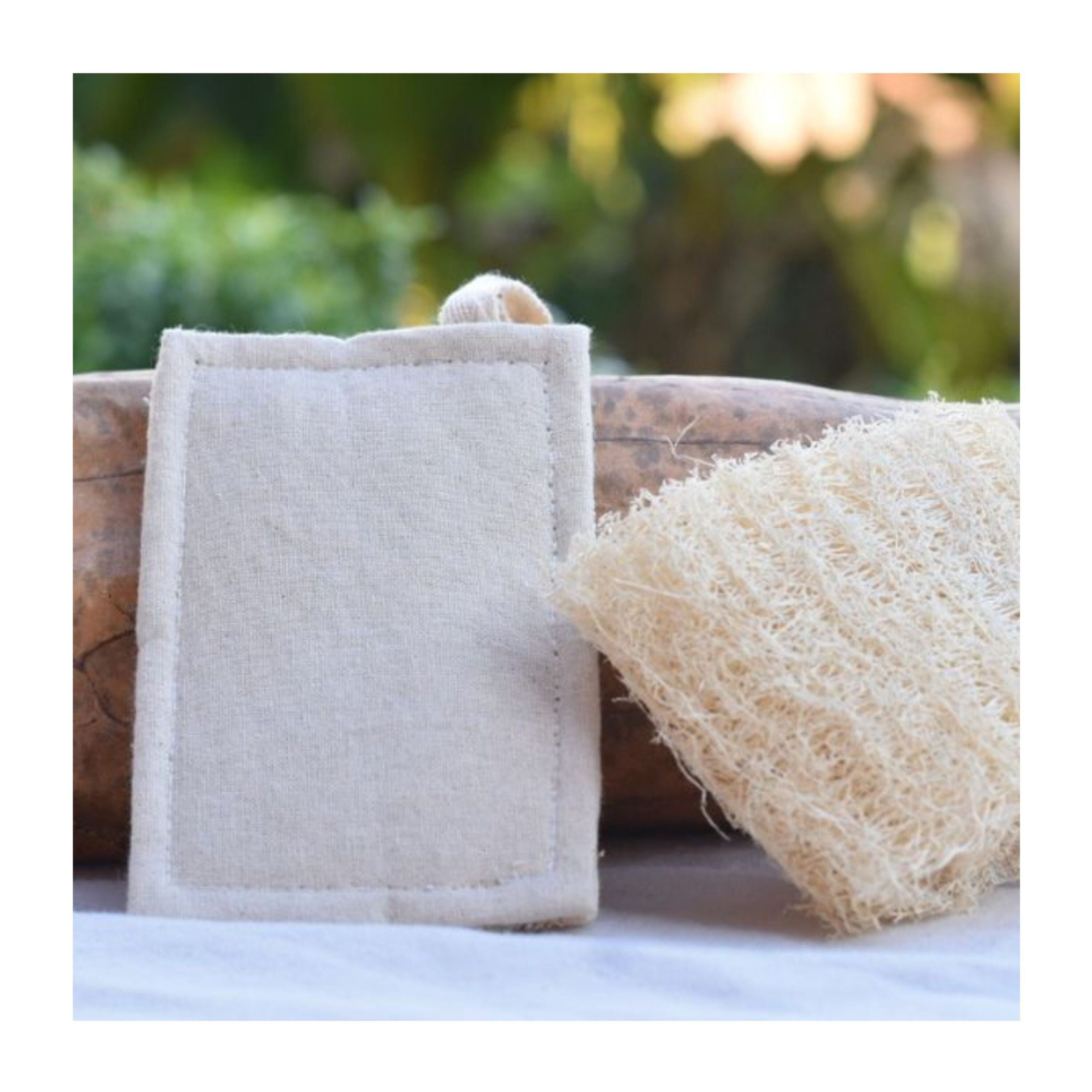 SuperBee_KitchenLoofahDishSponge_2pack_lifestyle_9.jpg