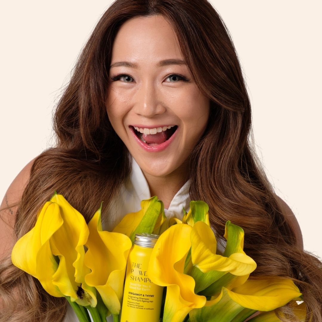 The_Powder_Shampoo_Invigorating_Stimulating_Powder_Shampoo_Bergamot_Lifestyle2.jpg