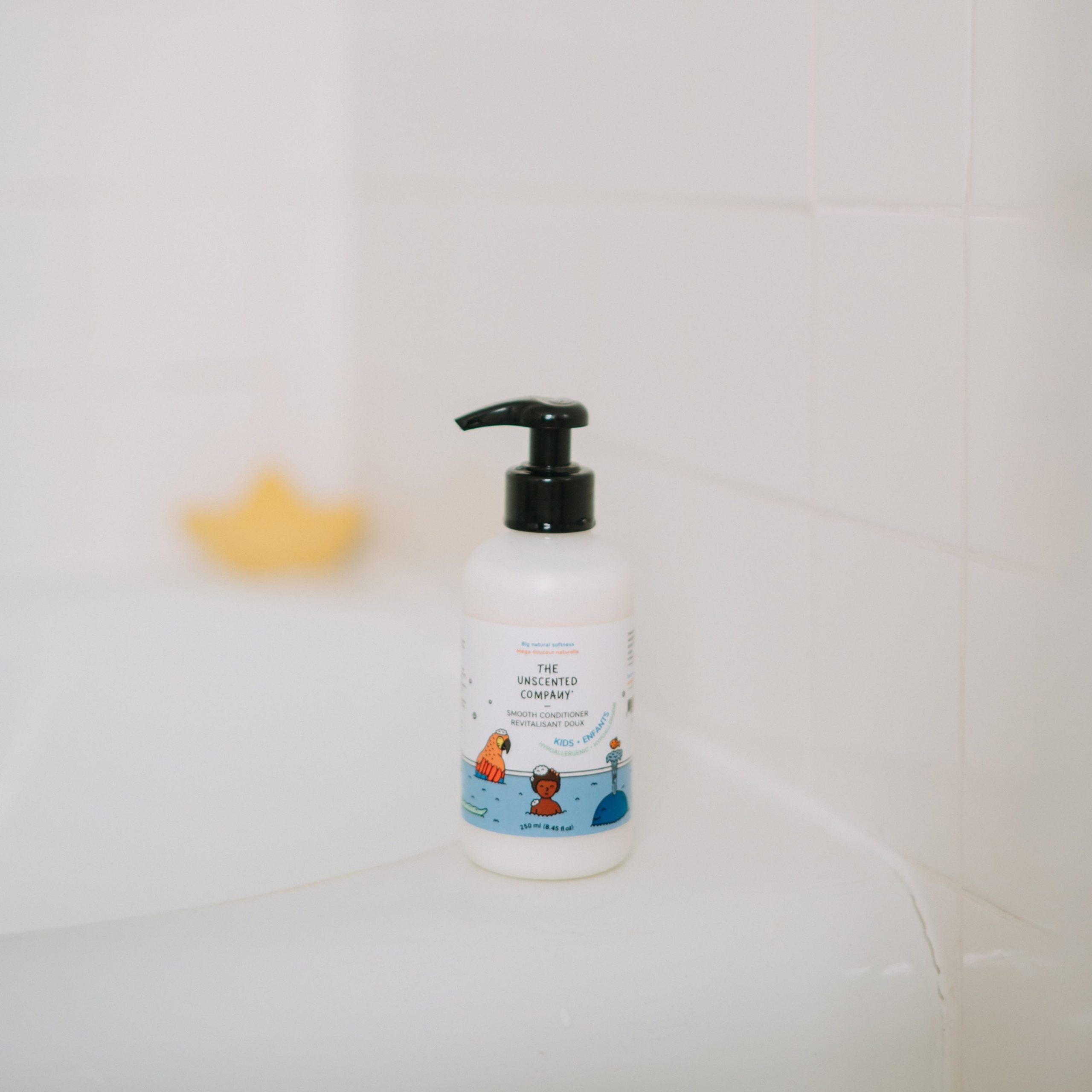 UnscentedCompany_Smooth_Conditioner_Lifestyle.jpg