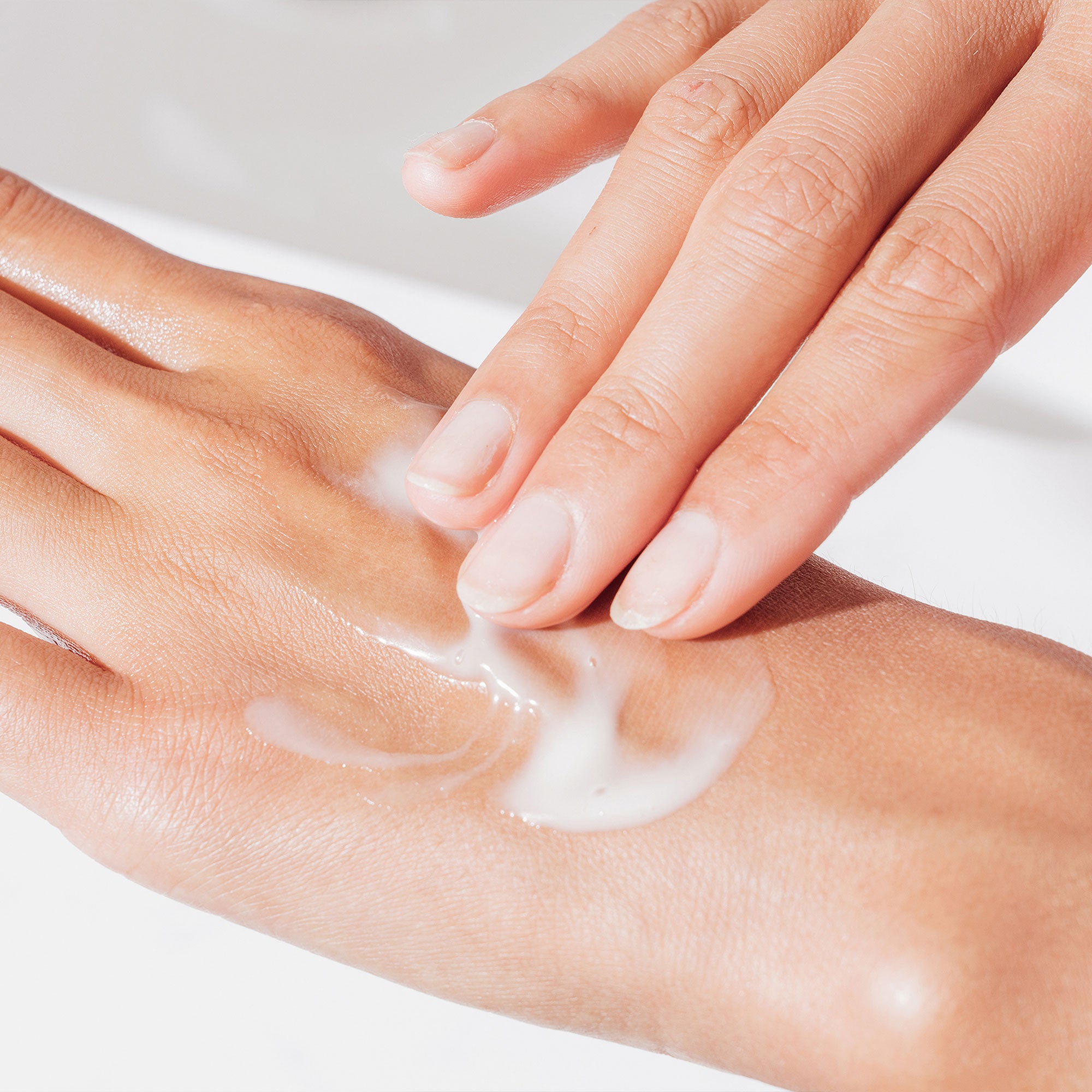 UrsaMajor_FortifyingGelMoisturizer_5.jpg
