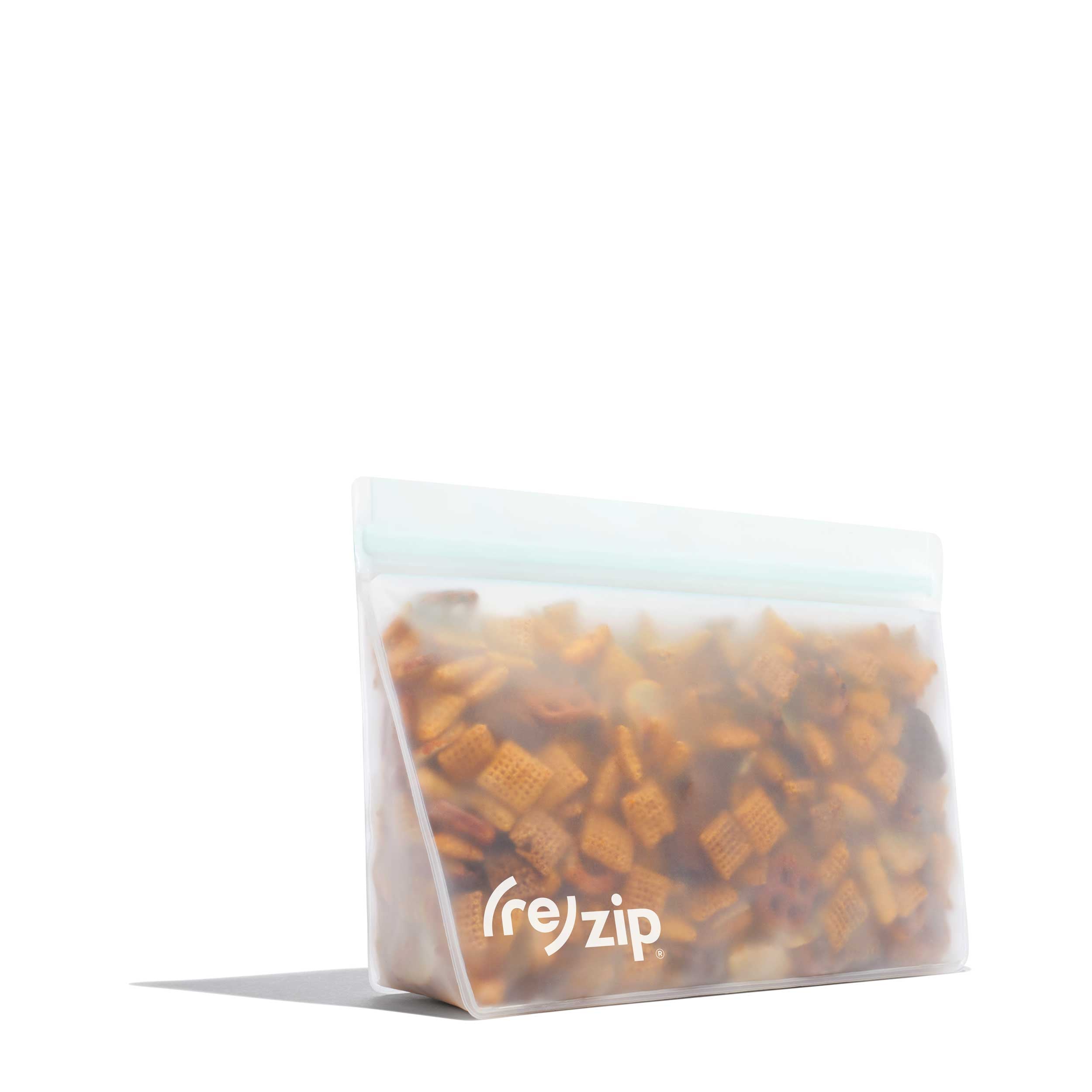 re_zip_ReusableLeakproofQuartStandUpBag_Clear_4Cup_Angle.jpg